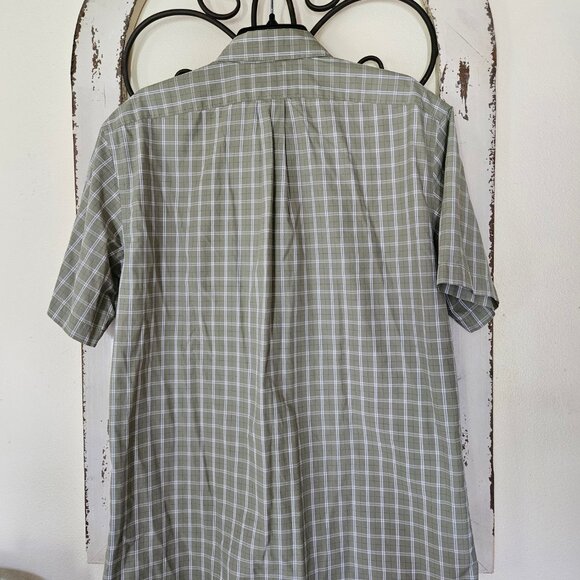 Men's Eddie Bauer Green Plaid Button up Collar Short Sleeve Shirt Large - Picture 4 of 6